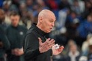 卡莱尔结束13连败终获1000胜！历史第11位千胜教头！
