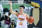 媒体人：上一个像庞峥麟这么会运球的国内球员 或许是郭艾伦？