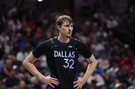 功亏一篑！弗拉格关键时刻连续失手 全场25中13砍34分12板5助