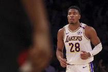 攻防都梦游！八村塁替补21分钟&7中2仅拿5分 正负值-13