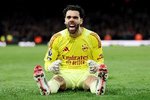 5次扑救！1-0客场小胜葡体，阿森纳门将拉亚被评为全场最佳球员