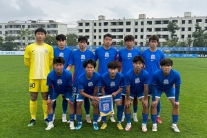 青少年足球联赛排位赛二阶段 上海申花U20以6-1战胜广州悦高U20