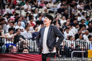 今天已开启夏训 媒体人：据悉山东男篮新赛季目标是“保八争四”